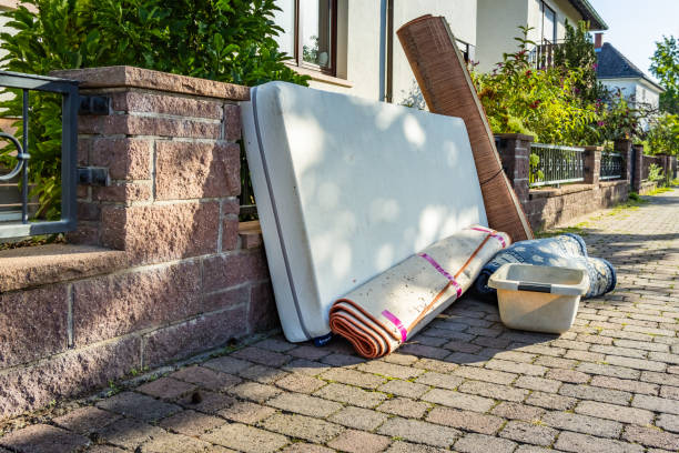 Best Retail Junk Removal  in Brooklyn Center, MN